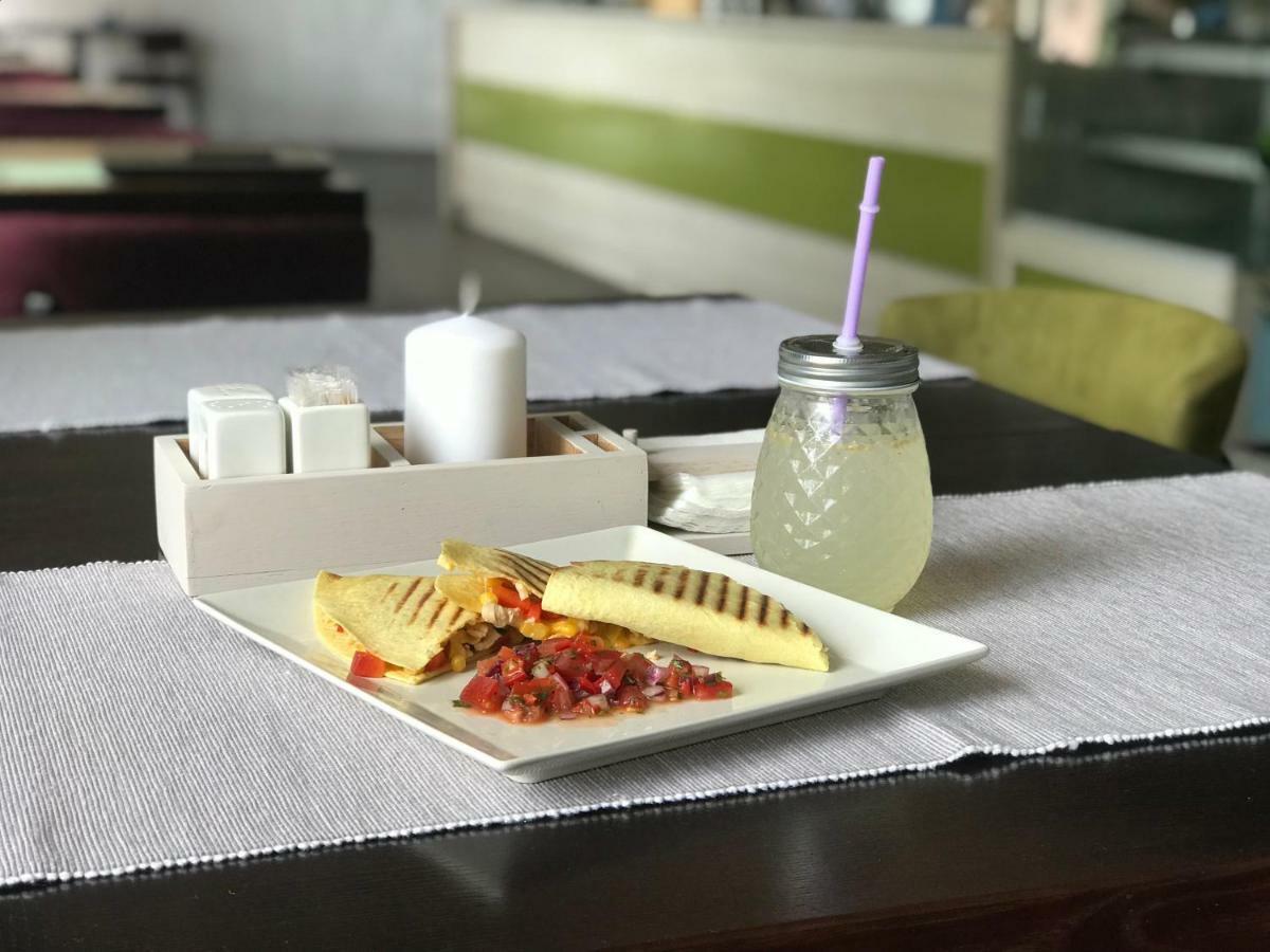 Al Mar Hotel Scsaszlive Kültér fotó